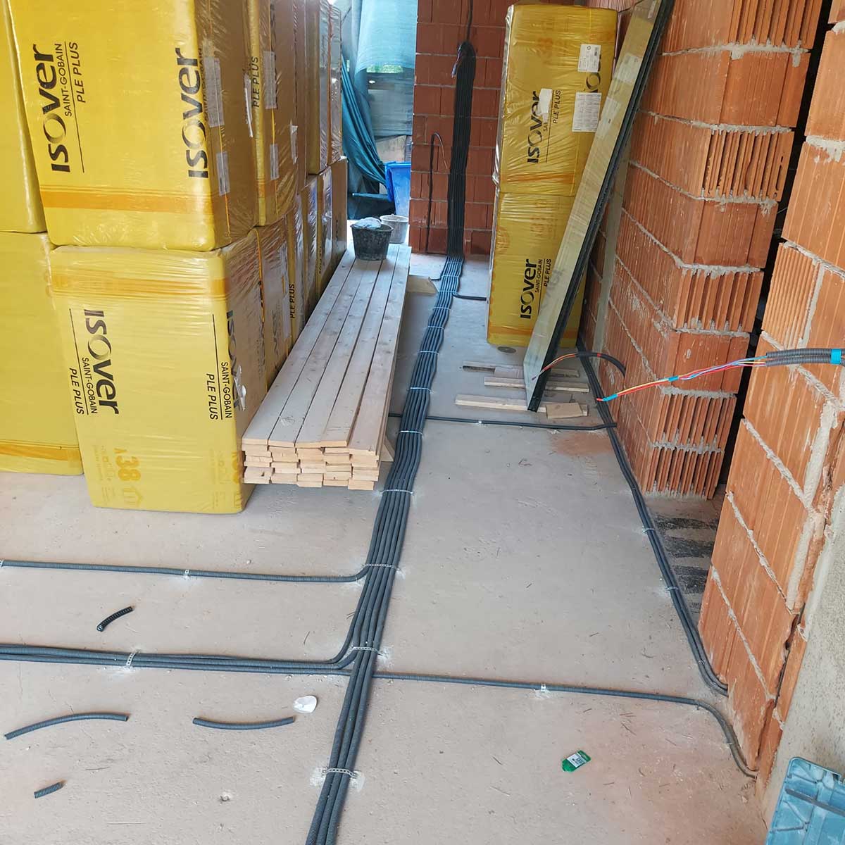 electrician autorizat anre